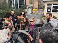 ECE SEÇKİN - Şarkıcı Ece Seçkin'in annesine gasp dehşeti