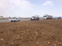 Karaman'da Otomobille Tır Çarpıştı Açıklaması 2 Ölü, 1 Yaralı Haberi