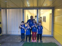 ÜMRANİYE BELEDİYESİ - Satranç Turnuvasının Birincisi Ümraniye Belediyesi Oldu