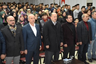 Tuğrul Selmanoğlu Dursunbey'de Kudüs'ü Anlattı