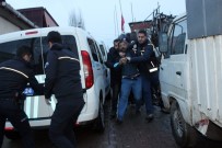 ROMAN MAHALLESİ - Yalova'da Şafak Baskını