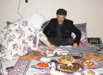 ABDURRAHMAN BULUT - 6 Ay Ömür Biçilen Eşine 8 Yıldır Gözü Gibi Bakıyor