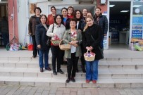 Bayramiç'te CHP'li Kadınlardan Hediye