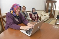 KUAFÖR SALONU - Kadınlar; Suruç'tan Japonya'ya Gelinlik, Sinop'tan Amerika'ya El İşi Sattı
