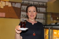 DÜNYA KADıNLAR GÜNÜ - Kahvecilik Mesleği Kadınlarla Kabuk Değiştiriyor