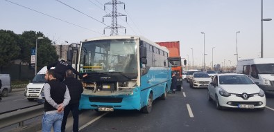 İstanbul'da TIR, halk otobüsüne çarptı! Çok sayıda yaralı var...