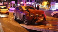 EHLİYETSİZ SÜRÜCÜ - (Özel) Ehliyetsiz Genç Sürücü Kaza Yaptı Açıklaması 2 Yaralı