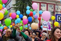 DÜNYA KADıNLAR GÜNÜ - Aydın'da Rengarenk Kadınlar Günü Kutlaması