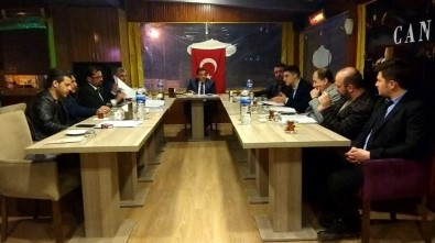 Bilecik'te MHP'li Geçmiş Dönem Merkez İlçe Başkanları Bir Araya Geldi