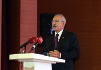 DÜNYA KADıNLAR GÜNÜ - Kılıçdaroğlu kadın muhtarlarla bir araya geldi
