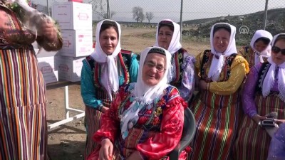 Şehit Şerife Bacı'nın Torunları Mehmetçik'in Yanında