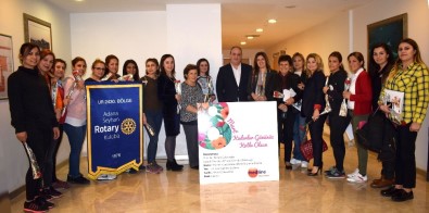 8 Mart'ta Kadınlara Meme Kanseri Anlatıldı