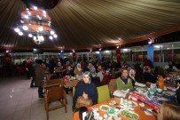 MEHMET FATIH ÇIÇEKLI - Akyazı'da Dünya Kadınlar Gününe Yoğun Katılım