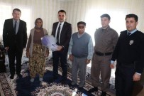 DÜNYA KADıNLAR GÜNÜ - Altıntaş Protokolü, Şehit Ailelerini Ziyaret Etti