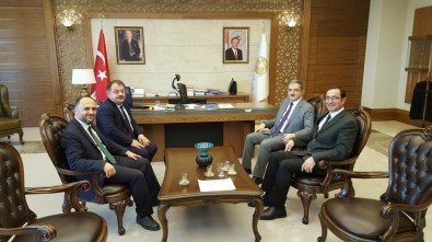 Başkan Özaltun'dan, Rektör Şahin'e Ziyaret
