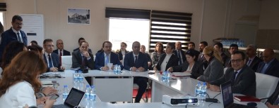Gaziantep Şehir Hastanesi'nde İnceleme Ve Değerlendirme Toplantısı Yapıldı