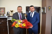 ÜMİT KAYA - Hakemler Emniyet Müdürü Turanlı'yı Ziyaret Etti
