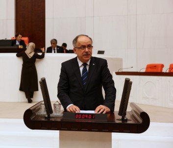 MHP'li Mustafa Kalaycı Açıklaması 'Şeker Fabrikalarının Özelleştirilmesinde Acele Edilmemeli'