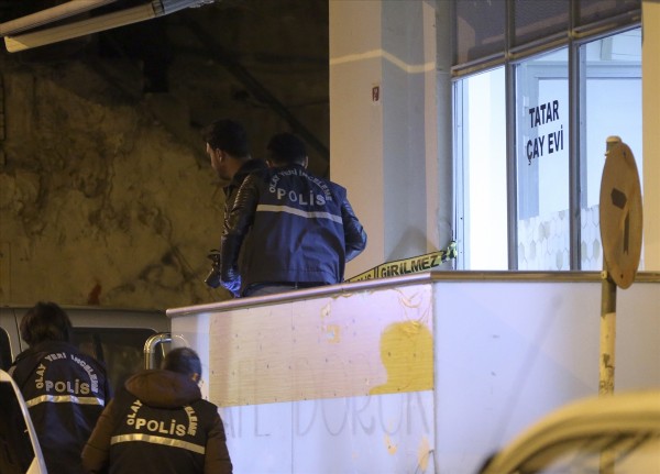 Beyoğlu'nda kahvehaneye silahlı saldırı