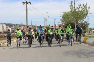 Adıyaman'da Bisiklet Turu Etkinliği Düzenlendi