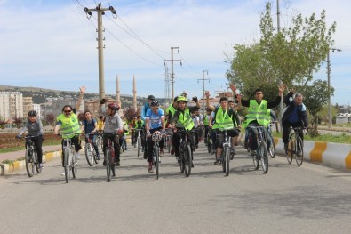 Adıyaman'da Bisiklet Turu Etkinliği Düzenlendi