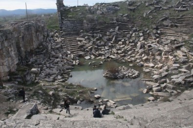 Aizonai Antik Kenti'nde Yürek Burkan Görüntü