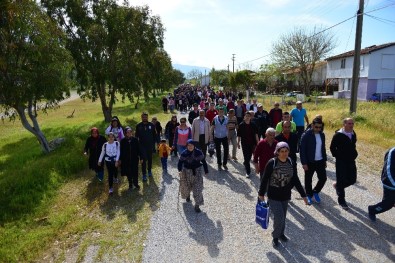 Antalya'da 'Bahar Yürüyüşü'