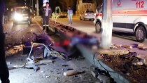 YAŞAR ÖZTÜRK - Denizli'de Otomobil Devrildi Açıklaması 1 Ölü, 3 Yaralı