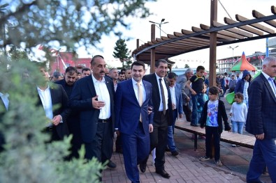 Fatih Sultan Mehmet Parkı Törenle Hizmete Açıldı