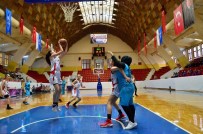 TÜRKIYE BASKETBOL FEDERASYONU - Adana'da U15 Kızlar Anadolu Bölgeler Final Karşılaşmaları Başladı