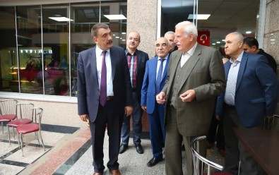 Başkan Gürkan Kapalı Çarşı Esnafı İle Bir Araya Geldi