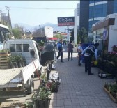 SEYYAR SATICILAR - Bursa'da Seyyar Satıcılara Geçit Yok