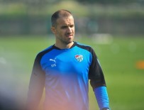 ÖZEL KUVVET - Bursaspor'da Mustafa Er Göreve Başladı