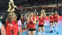 FARUK ECZACıBAŞı - Eczacıbaşı Vitra'nın Kadınlar CEV Kupası Şampiyonluğu