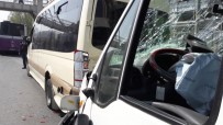 SAĞLIK OCAĞI - Esenyurt'ta Yolcu Minibüsü Kaza Yaptı Açıklaması 1'İ Ağır 5 Yaralı