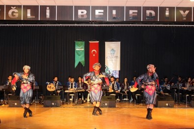 Ereğli'de 'Türkülerimiz Ve Halk Oyunlarımızla Anadolu' Programı Gerçekleştirildi