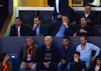 FARUK SÜREN - Galatasaray Başkanı Mustafa Cengiz, Yalnız Bırakmadı