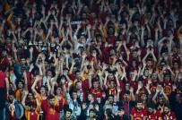 Galatasaray Taraftarları, Sinan Erdem'i Doldurdu