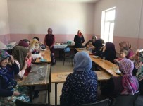 Kursiyerler Baharın Gelişini Kutladı