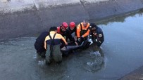 MEDİKAL KURTARMA - Sulama Kanalına Düşen Çocuğun Cesedi Bulundu