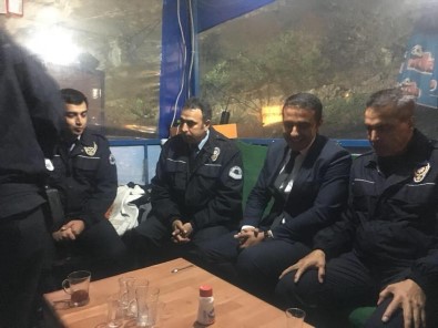 Yılan'dan Görev Başındaki Polislere Ziyaret