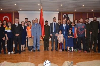 Çanakkale'de Şehit Düşen Sporcular Anıldı