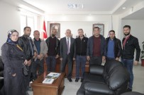 HAKKARI ÜNIVERSITESI - Engelli Derneğinden Rektör Pakiş'e Ziyaret