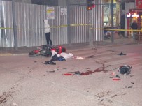 Motosiklet Kamyonete Çarptı Açıklaması 2 Ölü