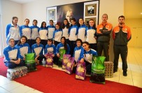 BEYLIKDÜZÜ BELEDIYESI - Voleybolcular Duyarlılıklarıyla Göz Doldurdu