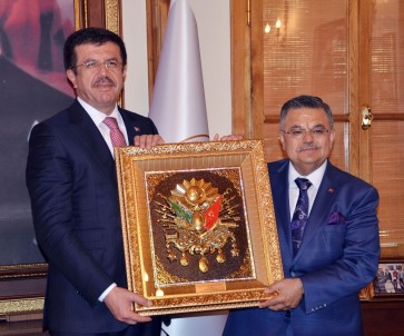 Bakan Zeybekci'den Başkan Yağcı'ya Özgü Dolu Sözler