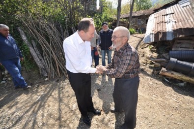 Başkan Kaya, Çalışmaları İnceleyerek Vatandaşın Kandilini Kutladı