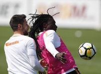 METİN OKTAY - Galatasaray Başakşehir Maçının Hazırlıklarını Sürdürdü