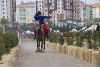 OKÇULAR TEKKESİ - Konya'da Fetih Kupası Geleneksel Türk Okçuluğu Bölge Elemeleri Başladı