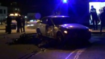 MUSTAFA KÖROĞLU - Motosikletle Otomobil Çarpıştı Açıklaması 1 Ölü, 2 Yaralı